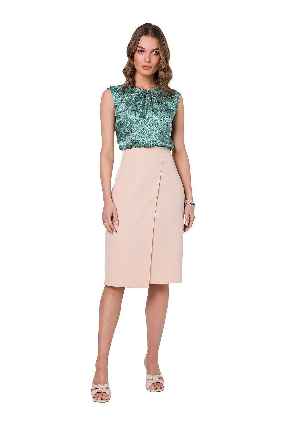 Chic A-Line Skirt with Asymmetrical Zipper Accent