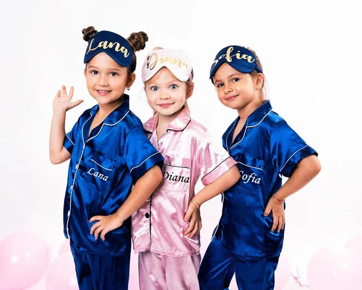 Kids Custom Satin Holiday Pajamas with names, Christmas gift- S L