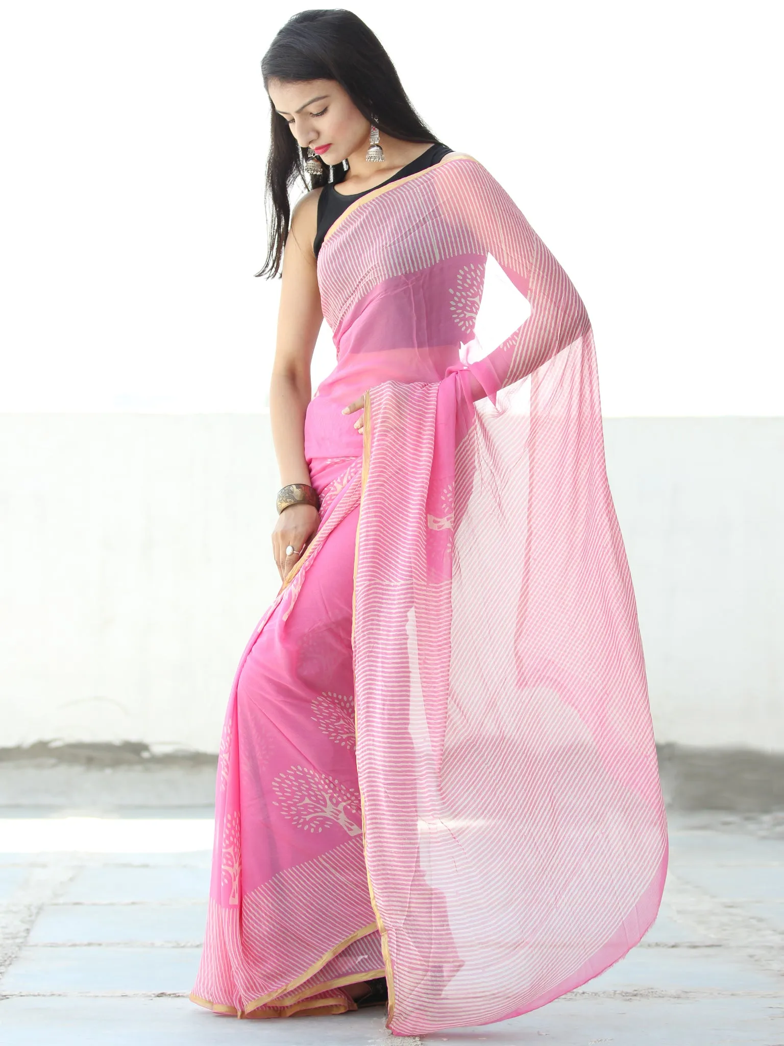 Pink Ivory Hand Block Printed Chiffon Saree with Zari Border - S031703917