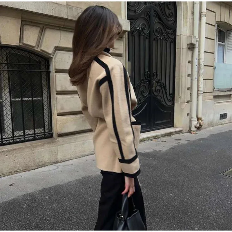 Women's Long Sleeve Thick Girdled Coat